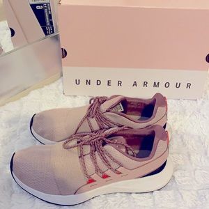 Under armor ladies athletic shoes